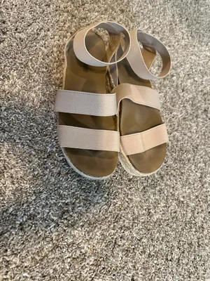 Cushionaire Sandals thumbnail 2