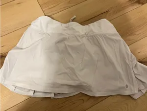 Lululemon Skirt thumbnail 1