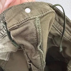 Kuhl Green‎ Chino Shorts Size 10 thumbnail 4