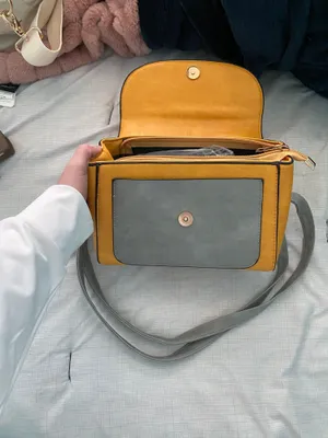Kate Spade Purse thumbnail 3
