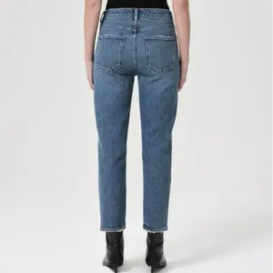 Agolde High Rise Riley Crop Jeans in Moor Womens 24 Clean Girl Quiet Luxury thumbnail 2