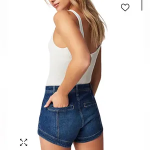 ***SOLD ***FREE PEOPLE NWT. Mona high rise denim thumbnail 4