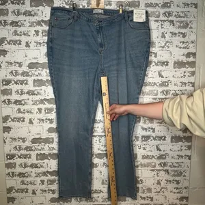 Abercrombie & fitch | women nwt denim jeans 90’s slim straight highrise thumbnail 6