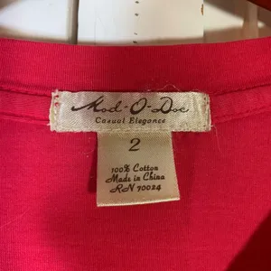 Mod-O-Doc 2 Casual Elegance Womens Red V-Neck 100% Cotton T-Shirt Medium thumbnail 2