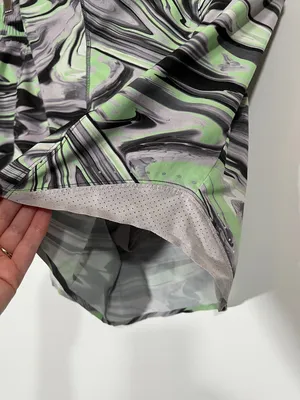 Lululemon Hotty Hot Shorts 4” Special Edition Paint Glide Warp Multi Chrome thumbnail 3