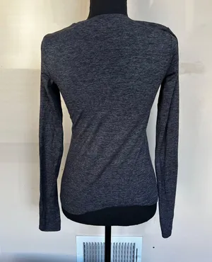Alo Grey Long Sleeve Shirt with Thumbholes thumbnail 3