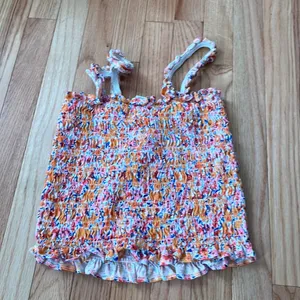 Old Navy Crop Top Womens Small Floral Print Pink Orange Smocked Sleeveless Ladie thumbnail 5