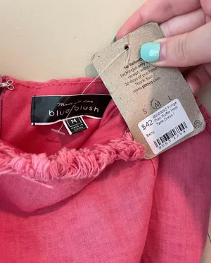 Pitaya NWT  dress thumbnail 2