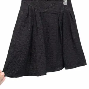Nanette Lepore Black Jacquard Pleated Mini Skirt Back Zipper‎ Size 8 thumbnail 4