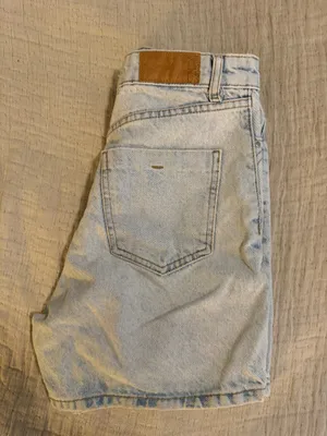 ZARA High-Rise Denim Shorts thumbnail 4
