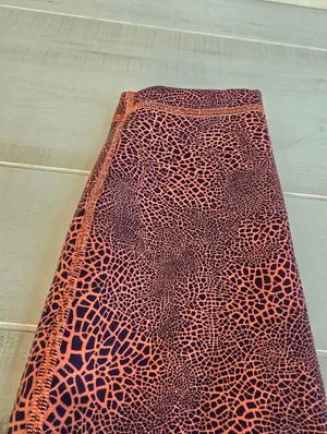 {8} Lululemon Wunder Under Train HR Crop Crackle Glaze Vintage Orange Larkspur thumbnail 5