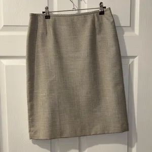 Tahari ASL Houndstooth Blazer and skirt in gold and white 6 thumbnail 6