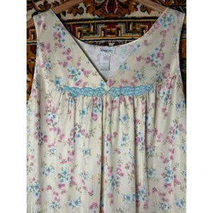 80s Vintage Vanity Fair Plus Size Floral Slip Nightgown 2X Coquette thumbnail 3