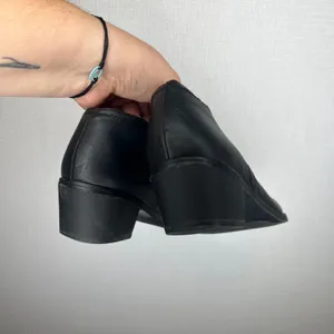 Naturalizer Wonda2 Black Ankle Boots Womens 7W Block Heel Side Zip Booties thumbnail 4