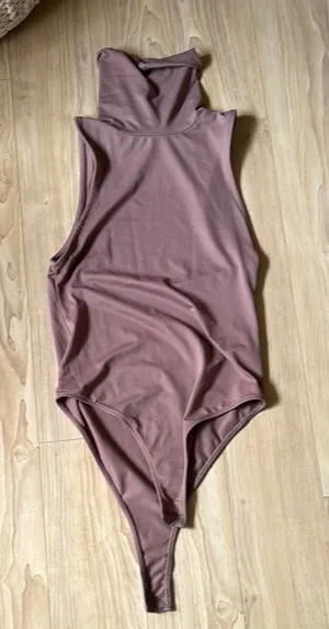 Zara brown sleeveless bodysuit thumbnail 1