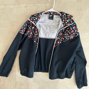 Nike Windbreaker Zip-Up thumbnail 1