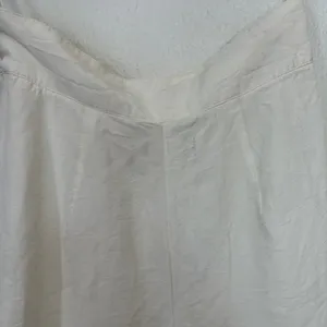 A Byer Vintage 80’s White High Waist Preppy Flowy Pearl Button Shorts thumbnail 6