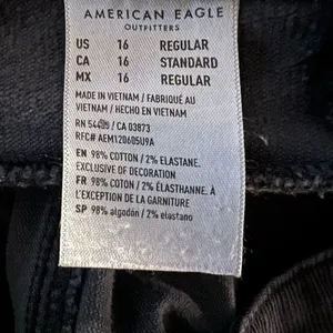 American Eagle Women’s‎ Corduroy Pants 16 Flare Button Fly thumbnail 4
