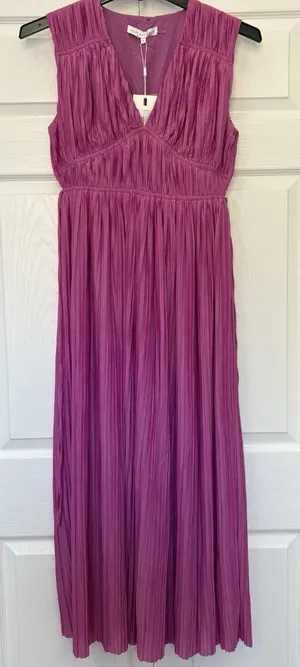 NWT Endless Rose Sleeveless Micropleat Pink Maxi Dress‎ Womens Size Small Dainty thumbnail 1