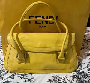Nordstrom Beautiful Womens Leather Handbag thumbnail 2