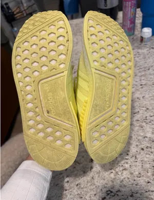 Yellow adidas tennis shoes thumbnail 3