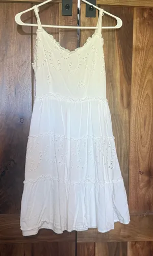 Dress thumbnail 1