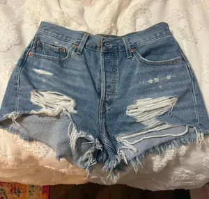 Levi's 501 Jean Shorts thumbnail 1