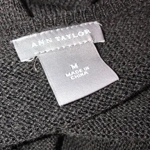 Ann Taylor size medium black sleeveless top thumbnail 3