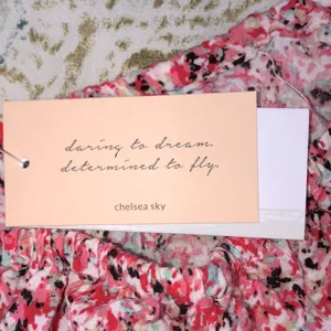 Chelsea Sky large floral crop top thumbnail 4