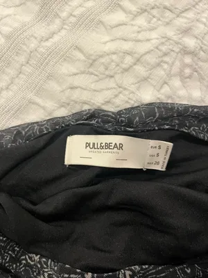 Pull & Bear Black mini Skirt thumbnail 2