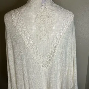 Alpine Woman’s White Lace Cardigan Beach/ Coastal size small thumbnail 4
