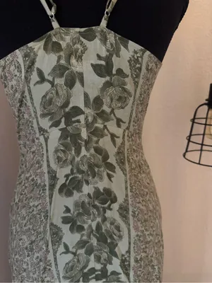 Reformation Green Floral Midi Dress Handkerchief Hem Button Front Size 2 thumbnail 8