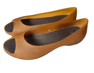 CROCS Women's Carlie Flat Size 8  Rubber Jelly Open Toe Slip On Shoe thumbnail 3