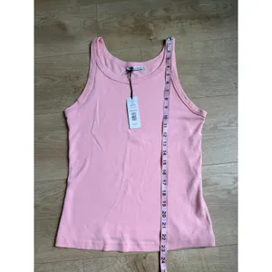 NWT‎ Michael Stars cassie thin binded tank top 1x1 cotton pink grapefruit sz OS thumbnail 5