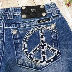 Miss Me JP5091BM Bermuda Peace Out Studded Low Rise Denim Jean Shorts 25 thumbnail 4