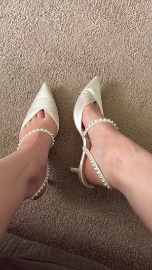 DV by Dolce Vita White Satin Kitten Heels thumbnail 5