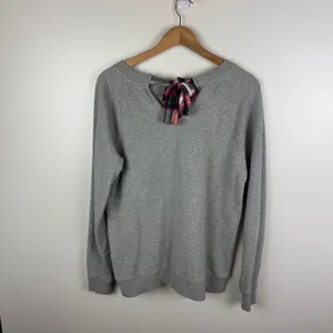 Crown & Ivy Gray Plaid Bow Tie Back Sweatshirt Large Cozy Fall‎ Holiday Pullover thumbnail 3