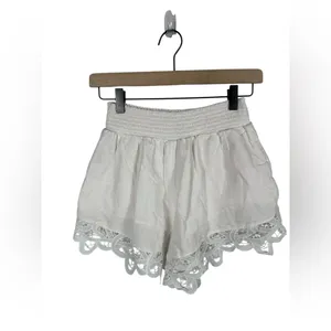 American Eagle White Lace Trim Shorts XS Boho Smocked Waist Lightweight‎ thumbnail 3