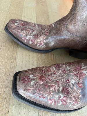 Ariat Boots Women’s Western thumbnail 8