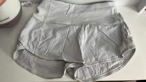 Lululemon Shorts thumbnail 3