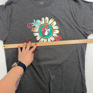 Buc-ee's Large T-Shirt Gray Hippie Van Daisy Peace Soul Shine Graphic Tee Retro thumbnail 7