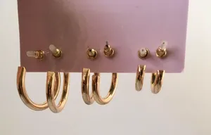 Hoop Earrings Gold thumbnail 3