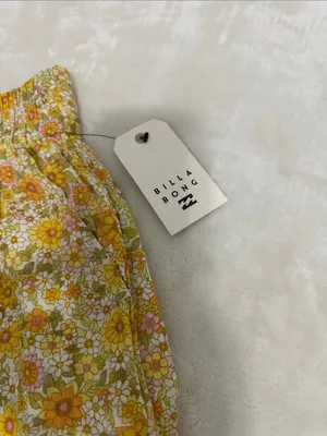 Billabong Yellow Floral Love to Lounge Shorts NWT thumbnail 4