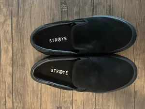 Straye Converse thumbnail 1