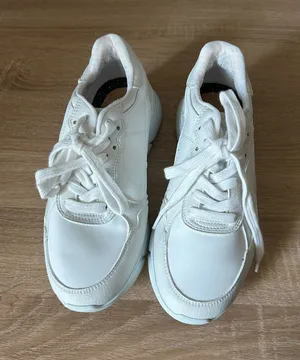 Women's Classic White Lace-Up Sneakers thumbnail 1