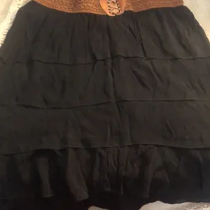 🎉4 for $20 By&By High Low Tiered Black Skirt, size XXL thumbnail 1