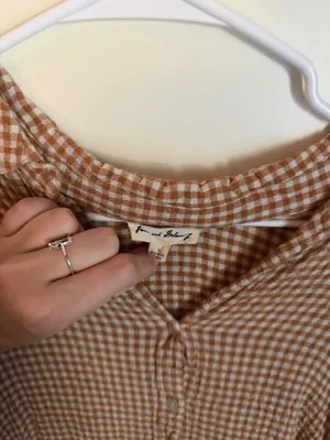Boutique Button-Up Blouse thumbnail 3