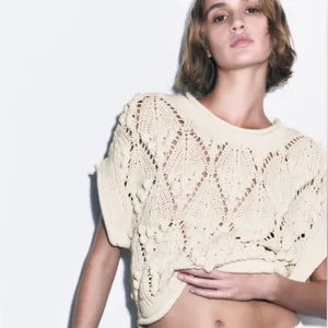 Zara Cream Knit Cropped‎ Top Sweater thumbnail 10
