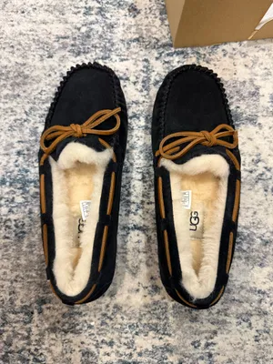 UGG Dakota Slippers thumbnail 3