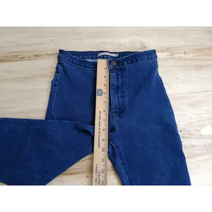 Levi's Runaround Super Skinny Jeans Women's Size XS / 25 High Rise Dark Wash EUC thumbnail 10